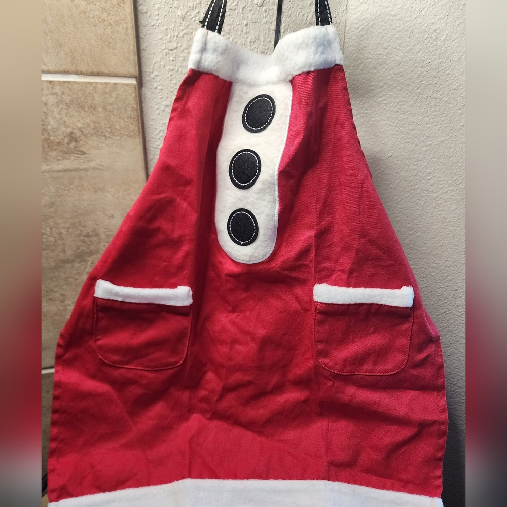 NWT St. Nicholas Square Santa Mrs. Claus Child Apron - Picture 2 of 7